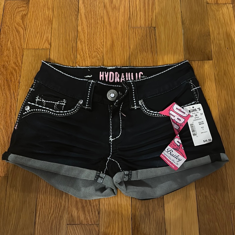 Hydraulic Indigo Jean Shorts (Kohls) New with Tag